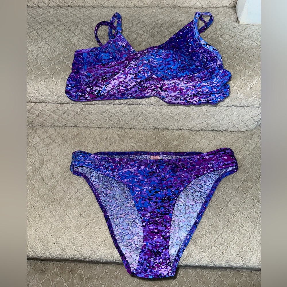 Bikini bathing suit